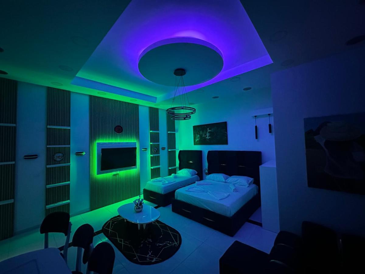 Esto'S Apartament Near Tirana Airport 1 - Self Checkin -Netflix - Free Parking Valjiosi Extérieur photo