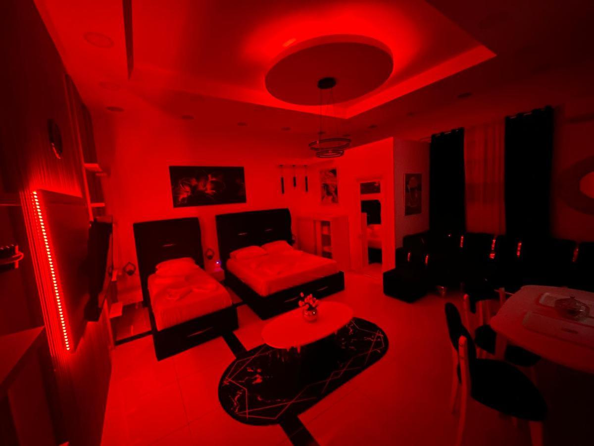 Esto'S Apartament Near Tirana Airport 1 - Self Checkin -Netflix - Free Parking Valjiosi Extérieur photo